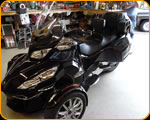 Casey Kenell - pinstriped 2015 Can Am Spyder