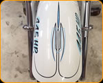 THE PAINT CHOP Casey Kennell pinstriped a Boss Hoss Trike